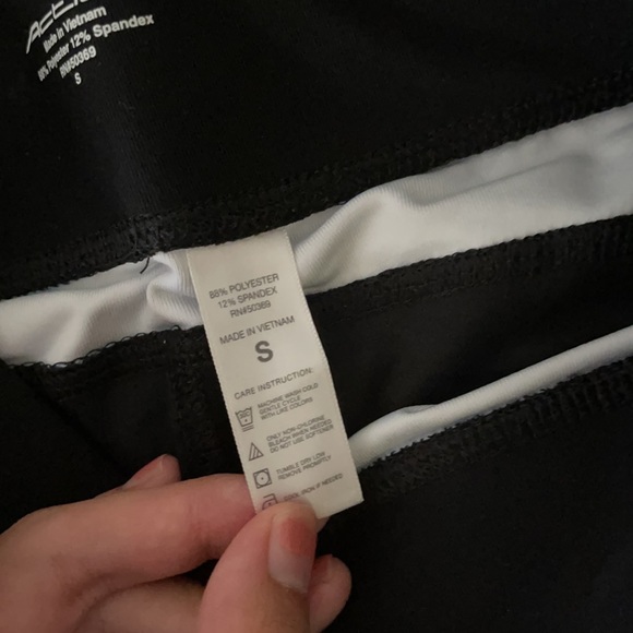 Women’s gym tight in good condition - Picture 3 of 4